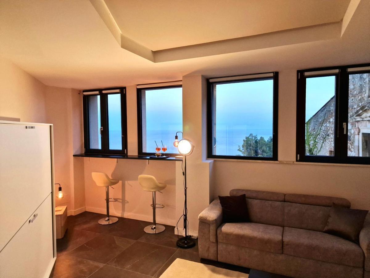 The White Domus Taormina Exterior foto